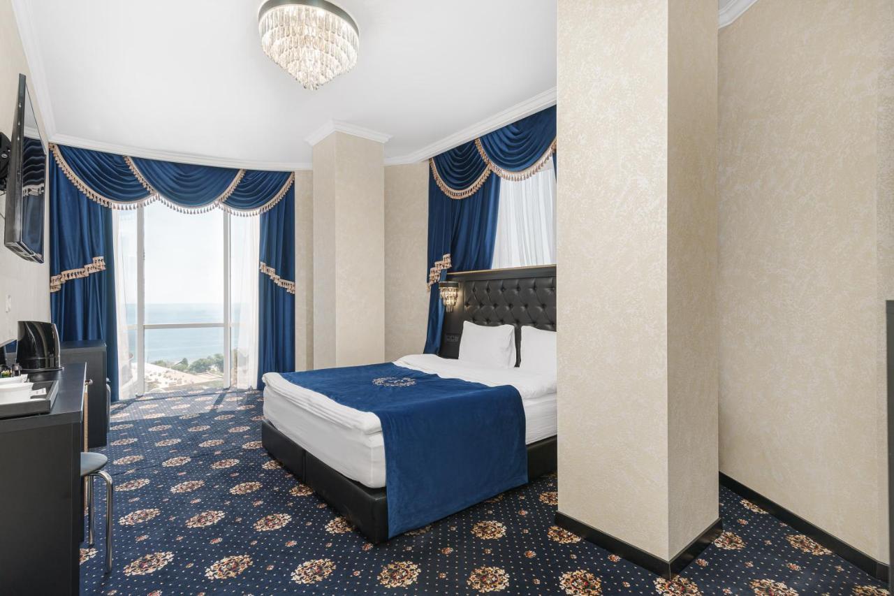Apart Hotel D'Monica Odesa Exterior photo